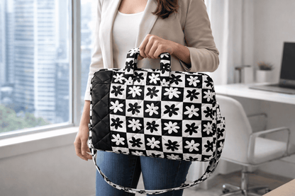 A Premium Personalized Retro Daisy Laptop Sleeve Bag