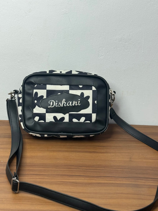 Retro Daisy Sling Bag